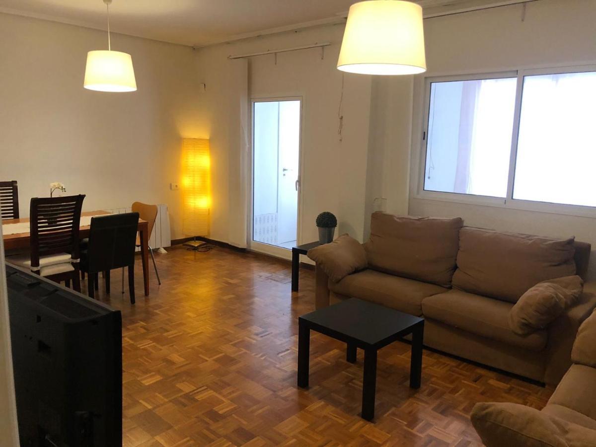 Km0 Centro Ciudad Apartment Valencia Bagian luar foto