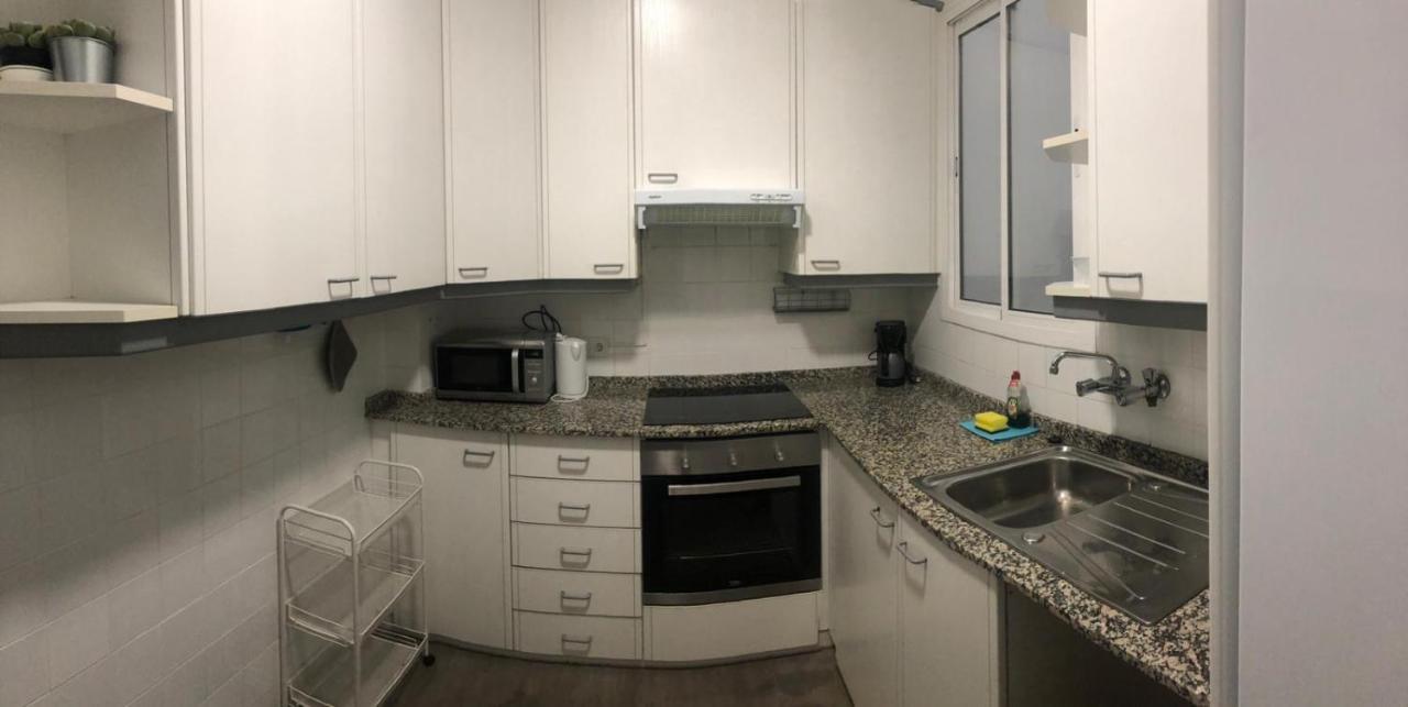 Km0 Centro Ciudad Apartment Valencia Bagian luar foto