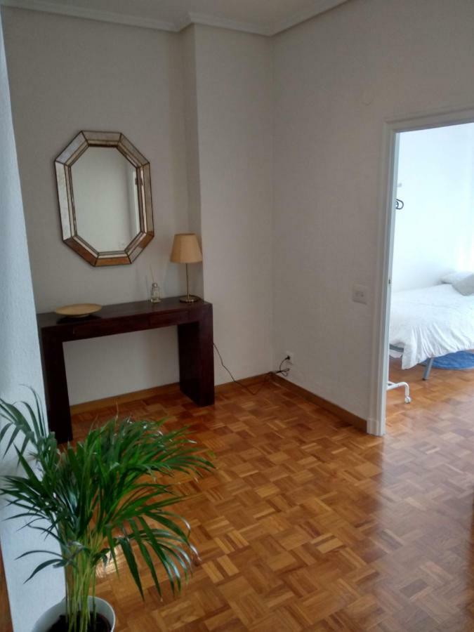 Km0 Centro Ciudad Apartment Valencia Bagian luar foto
