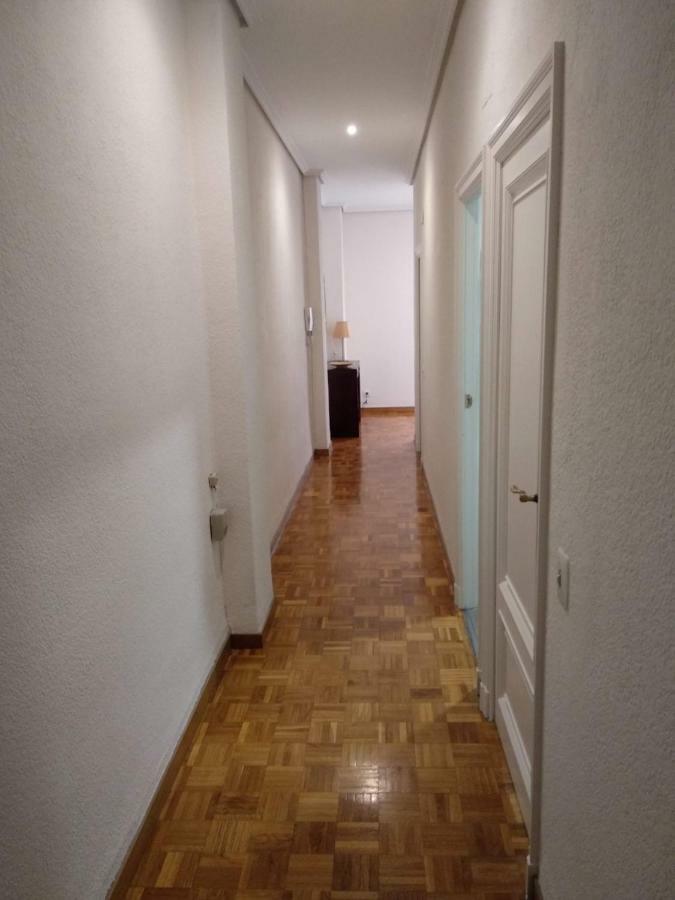Km0 Centro Ciudad Apartment Valencia Bagian luar foto